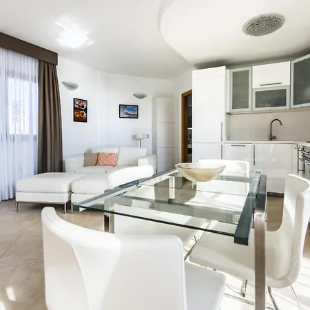 Апартаменты Aguamarina El Adults Only