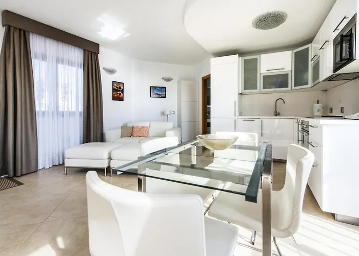 Апартаменты Aguamarina El Adults Only